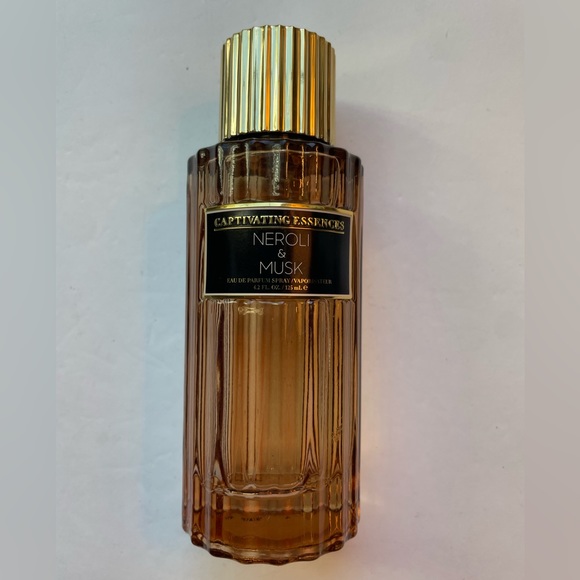 Captivating Essence Neroli & Musk for women 4.2 fl oz Eau de perfume spray - Picture 5 of 5